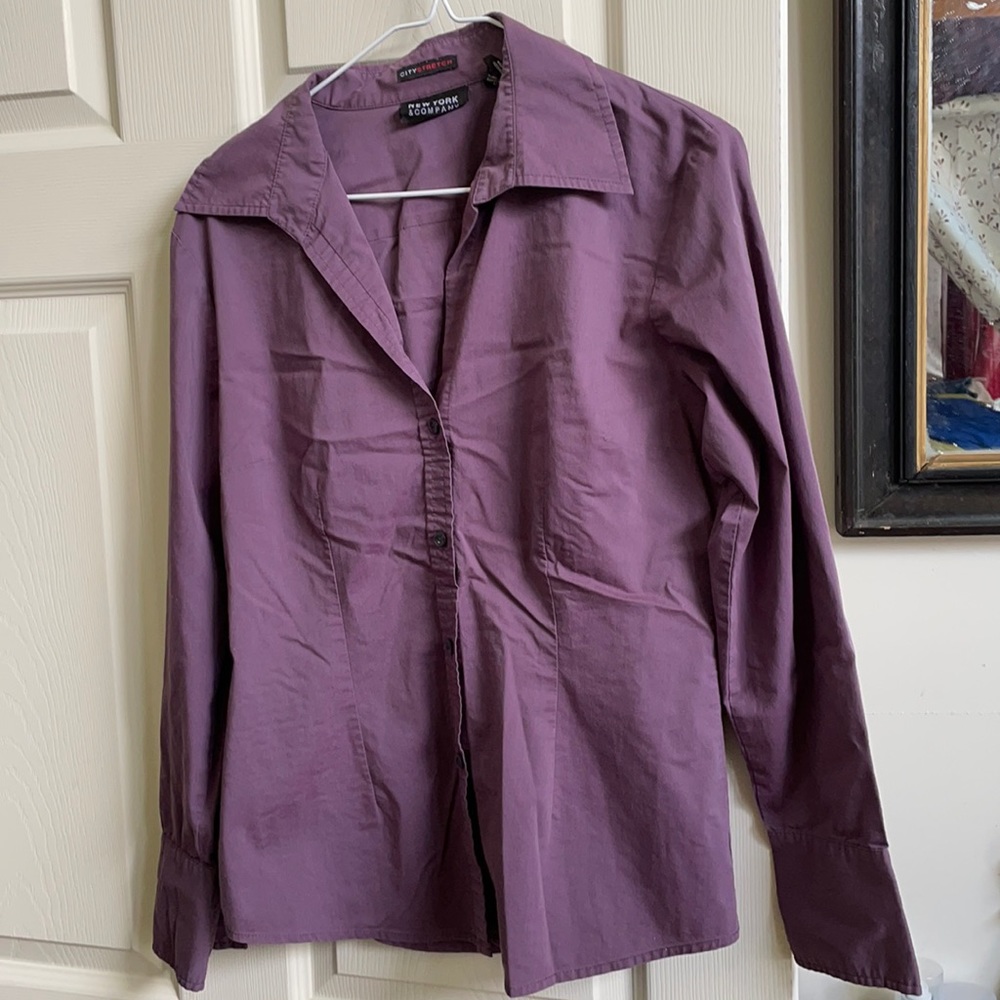 Pre owned New York & Co long sleeve button up